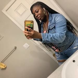 Meet your Posher, Tosha